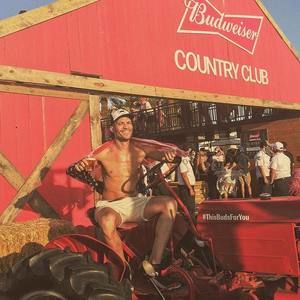 Meet your Posher, Blake